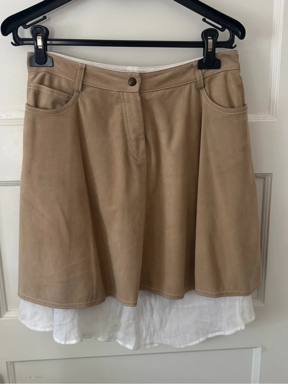 Brunello Cucinelli Beige Suede Detail Pants